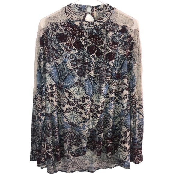 EUC Free People Nouveau Long Lace Top Sleeve Tulip Front Floral Size Medium - Picture 3 of 12